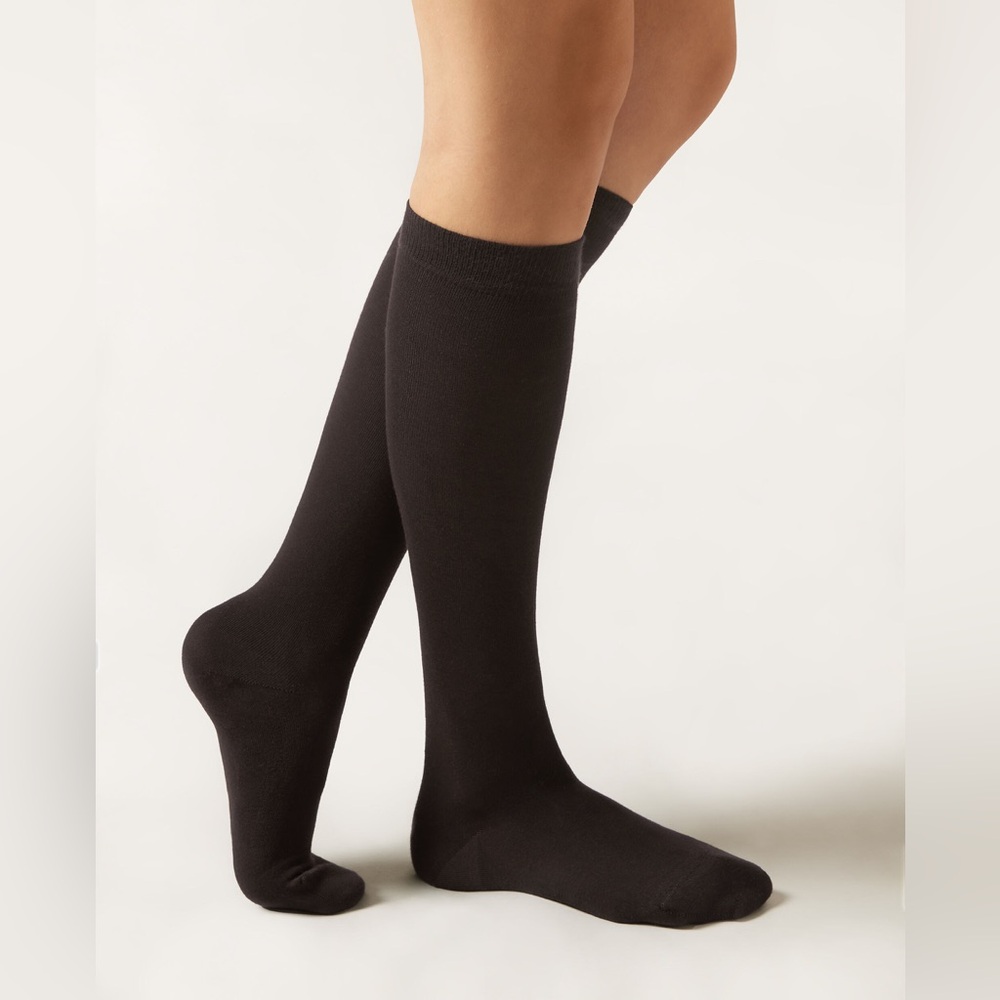 Nicole Miller Black Cashmere Blend Knee High Socks 6-9